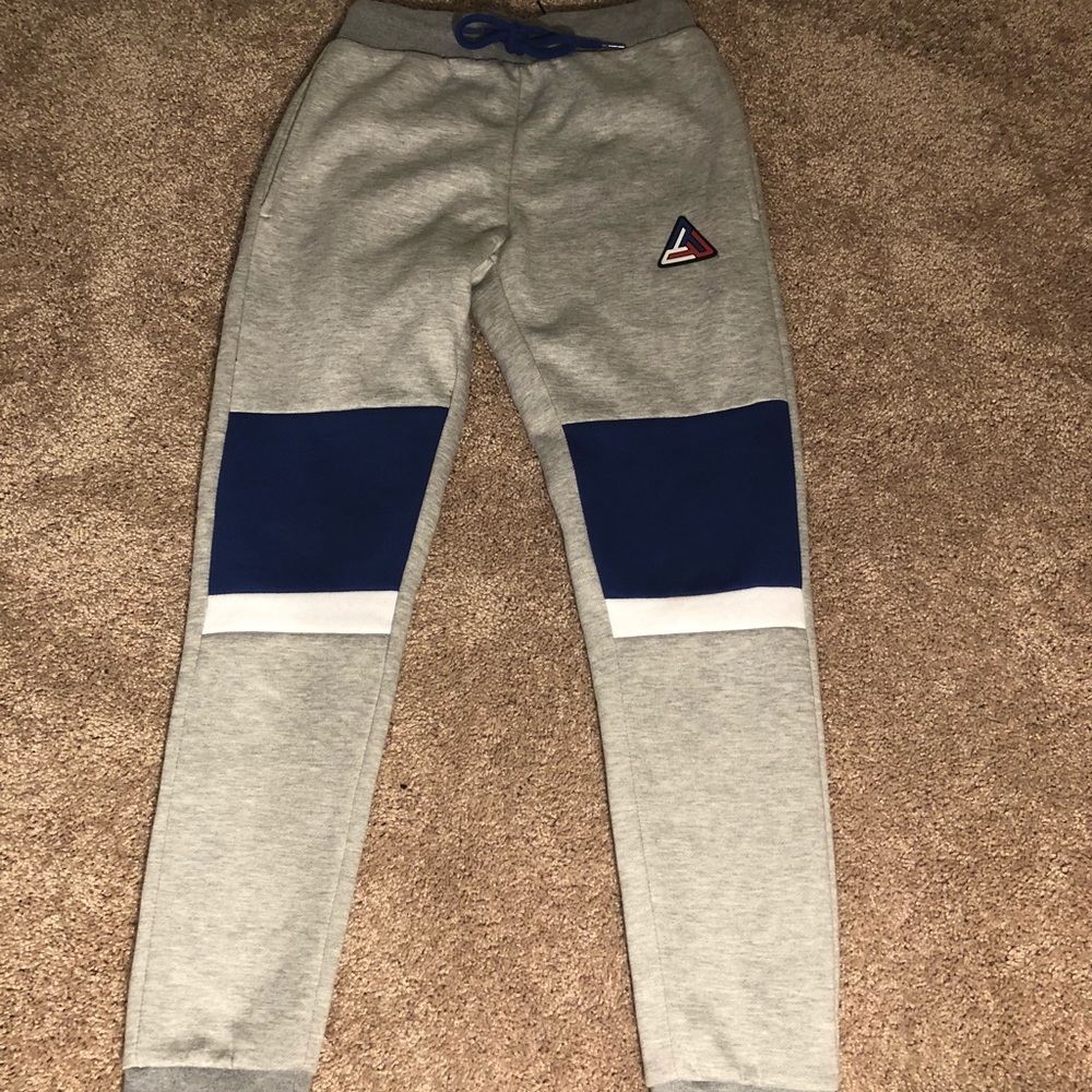 Black Pyramid size Small sweatpants with tags